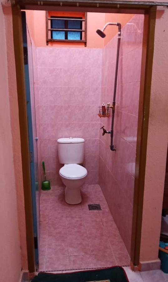 Homestay Zahra Sri Bayu Cherang Ruku Buitenkant foto